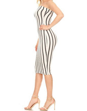 Load image into Gallery viewer, White/ Black Fully Lined Tube Dress
